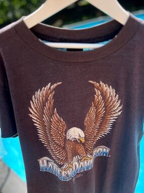 Vintage Harley Davidson Fort Worth Texas 1986 3D Emblem Eagle Tee